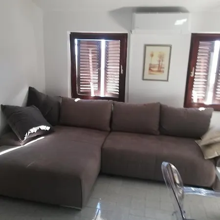 Apartment Bono Primosten